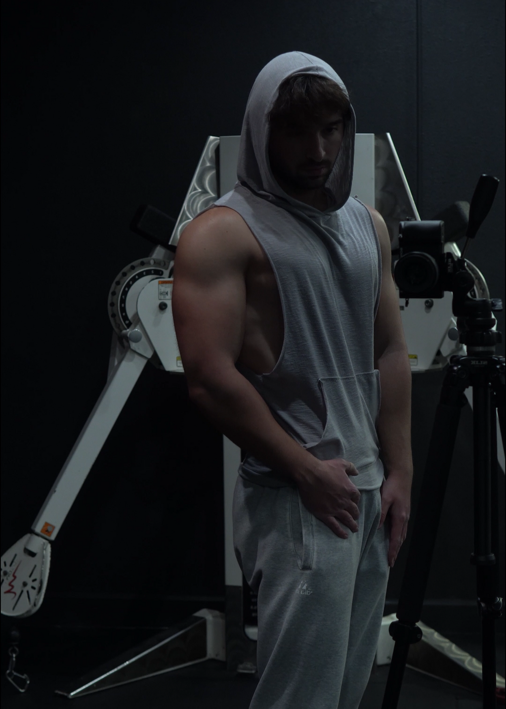 DROP ARM TANK